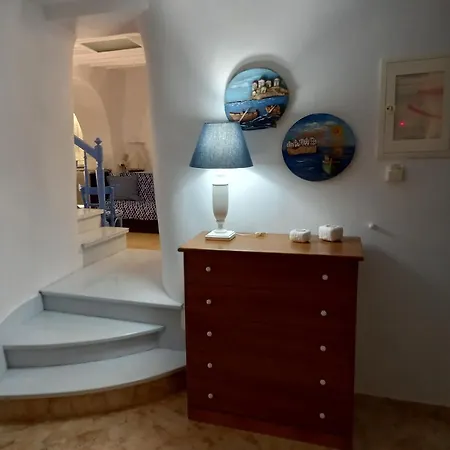 בית נופש Anthie's Shore House
