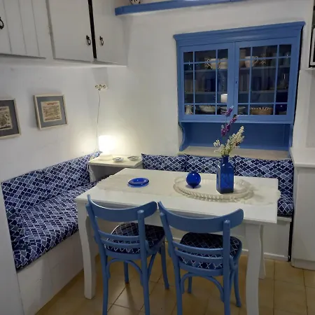 Anthie's Shore House * Istérnia